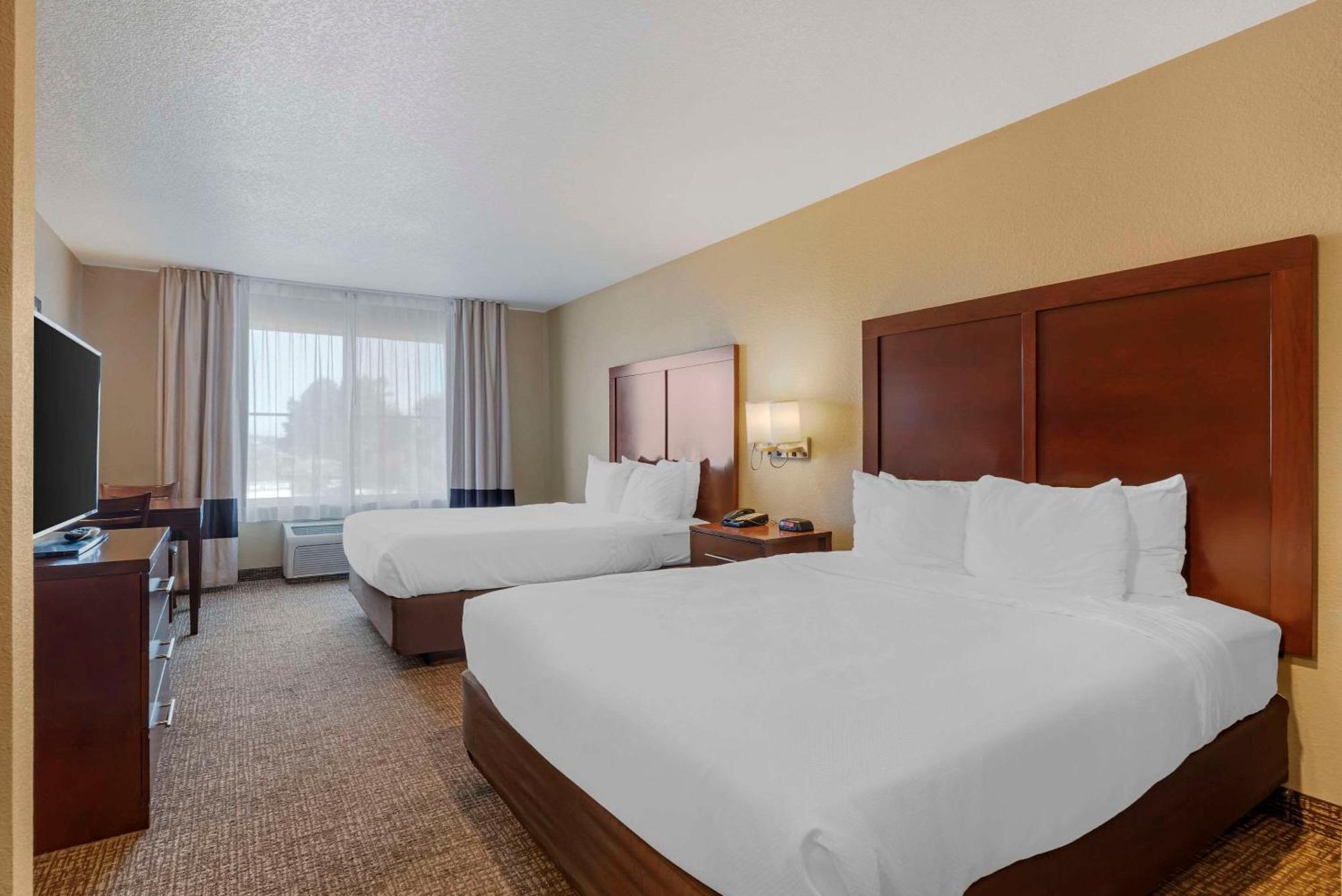 Comfort Inn Lathrop Stockton Airport Exterior photo