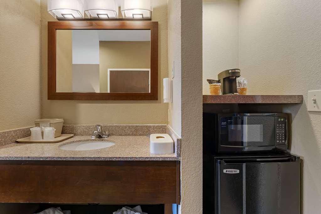 Comfort Inn Lathrop Stockton Airport Room photo