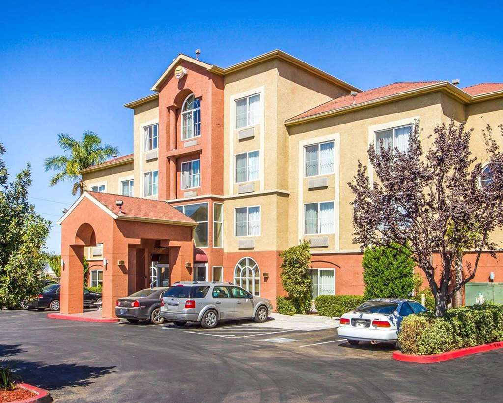 Comfort Inn Lathrop Stockton Airport Exterior photo